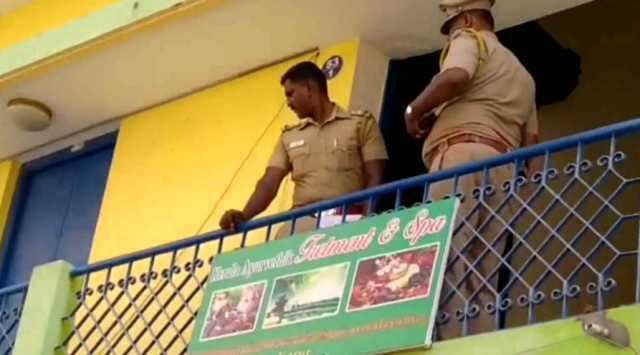 ஆயுர்வேத சிகிச்சை மையத்தில் விபச்சாரம்! போலீசார் அதிர்ச்சி!