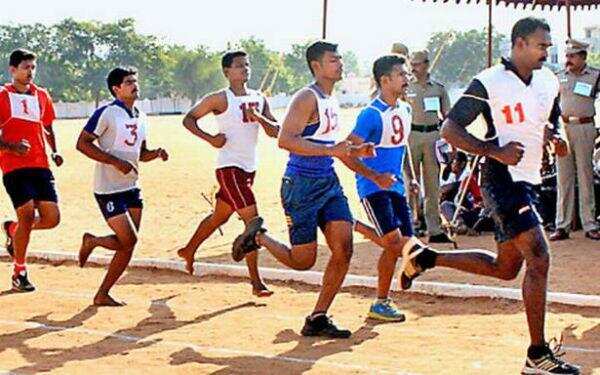 போலீஸ் தேர்விலும் மோசடி! 1,000 பேர் பணி நியமனம் நிறுத்தி வைப்பு!!