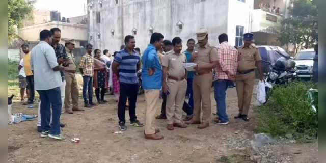 ‘ஏரியாவில் கெத்து காட்டனும்’ - சபரிமலையிலிருந்து அரிவாள் வாங்கிவந்து நண்பனை கொன்ற கும்பல் ‘ஏரியாவில் கெத்து காட்டனும்’ - சபரிமலையிலிருந்து அரிவாள் வாங்கிவந்து நண்பனை கொன்ற கும்பல்