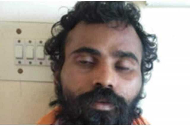 இரண்டு மகள்களுக்கு பாலியல் தொல்லை கொடுத்த கொடூர தந்தை.. ஆத்திரமடைந்த தாய்.. இரண்டு மகள்களுக்கு பாலியல் தொல்லை கொடுத்த கொடூர தந்தை.. ஆத்திரமடைந்த தாய்..