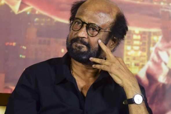 நான் பார்த்துக்கொள்கிறேன், போலீஸ் பாதுகாப்பு வேண்டாம் : ரஜினிகாந்த் 