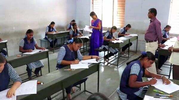 தமிழகத்தில் 12ம் வகுப்பு மாணவர்களுக்கு விடுமுறை!?