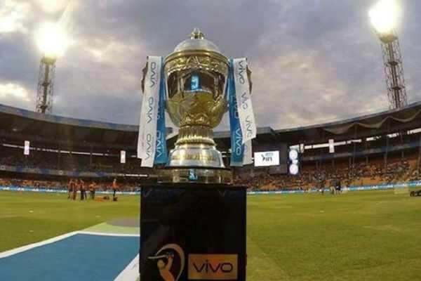 முதல் மேட்ச்சிலேயே மோதும் பரம எதிரிகள்! எதிர்பார்ப்பை எகிற வைக்கும் IPL போட்டி அட்டவணை!