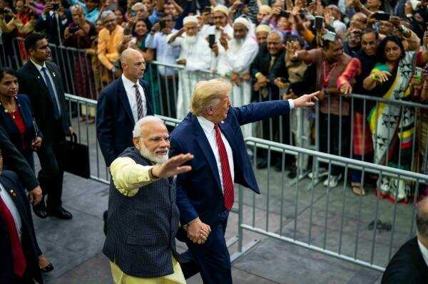 டெல்லியில் டிரம்புக்கு விருந்து- எடப்பாடி பழனிசாமிக்கு ஜனாதிபதி அழைப்பு