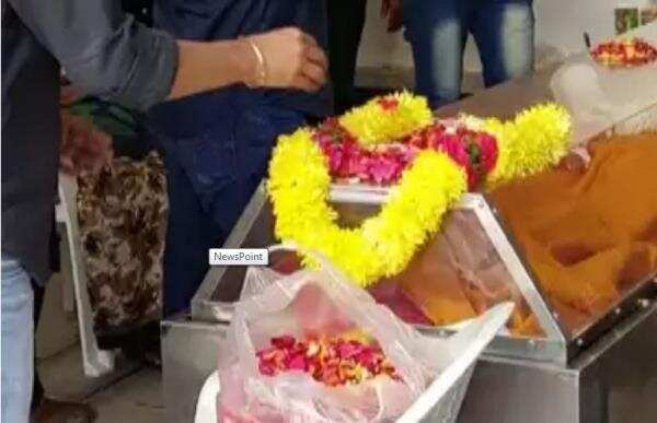 தமிழ்த்திரையின் பிரபல நடிகை மரணம்!  திரைப்படக் கல்லூரியின் முதல் மாணவி!