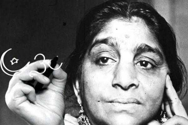 இந்தியாவின் நைட்டிங்கேல் சரோஜினி நாயுடு பிறந்த தினம்