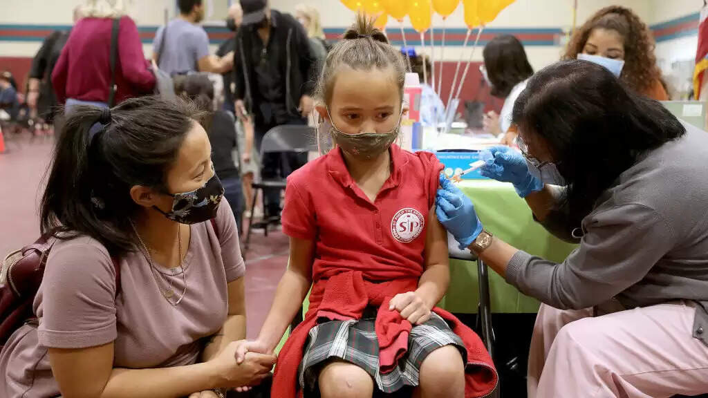 5 வயதுக்கு மேற்பட்ட குழந்தைகளுக்கும் கொரோனா தடுப்பூசி.. மீண்டும் சாதித்த இஸ்ரேல் !