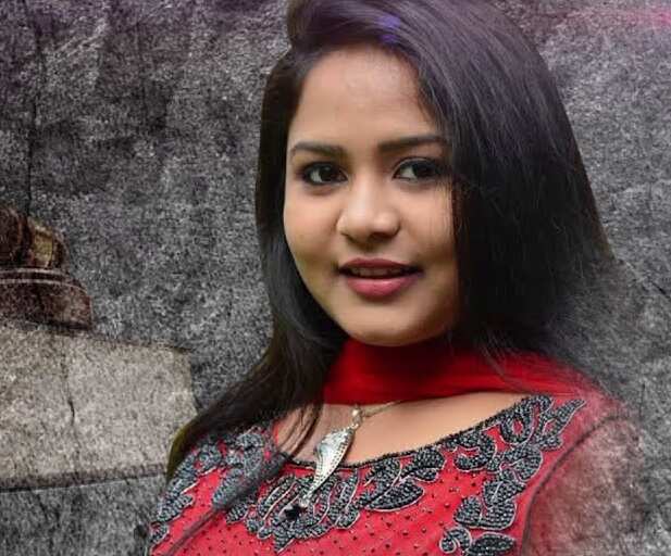 நடிகையின் நிர்வாண வீடியோ..! குளிர்பானத்தில் மயக்க மருந்து! வசமாக சிக்கிய பொறியியல் கல்லூரி தாளாளர்!