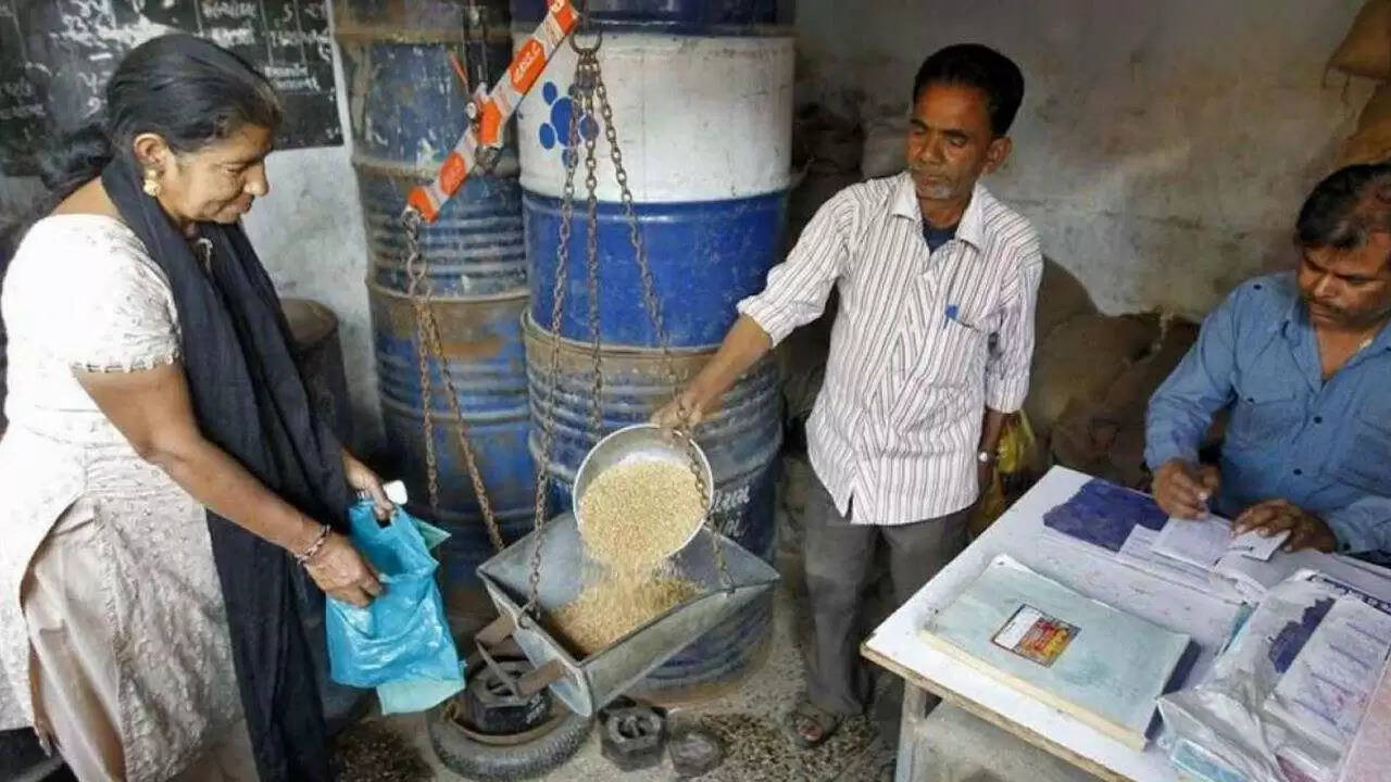 இலவச ரேஷன் திட்டம் நீட்டிப்பு.. அமைச்சரவைக் கூட்டத்தில் ஒப்புதல்..!