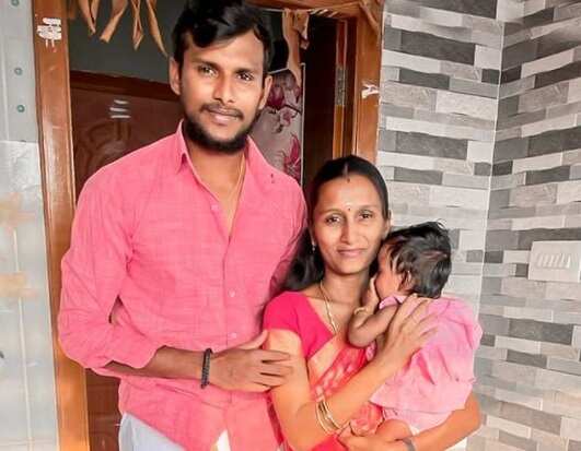 ச்சோ க்யூட்..! மகளின் புகைப்படத்தை வெளியிட்டு நடராஜன் உருக்கம்!!