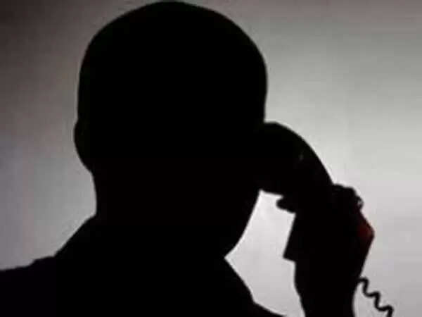 #BREAKING:- ஜாதி ரீதியாக பேசிய பள்ளி ஆசிரியர் சஸ்பெண்ட்..!!