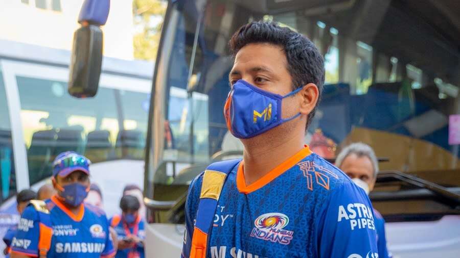 கொரோனவால் இந்திய கிரிக்கெட் வீரரின் தந்தை மரணம்!