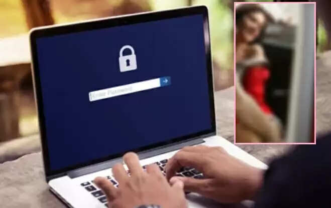 காதலியுடனான நெருக்கமான போட்டோக்களை அழிக்க பாஸ்வேர்டு எங்கே? - இளைஞருக்கு நீதிமன்றம் பரபரப்பு உத்தரவு !! காதலியுடனான நெருக்கமான போட்டோக்களை அழிக்க பாஸ்வேர்டு எங்கே? - இளைஞருக்கு நீதிமன்றம் பரபரப்பு உத்தரவு !!