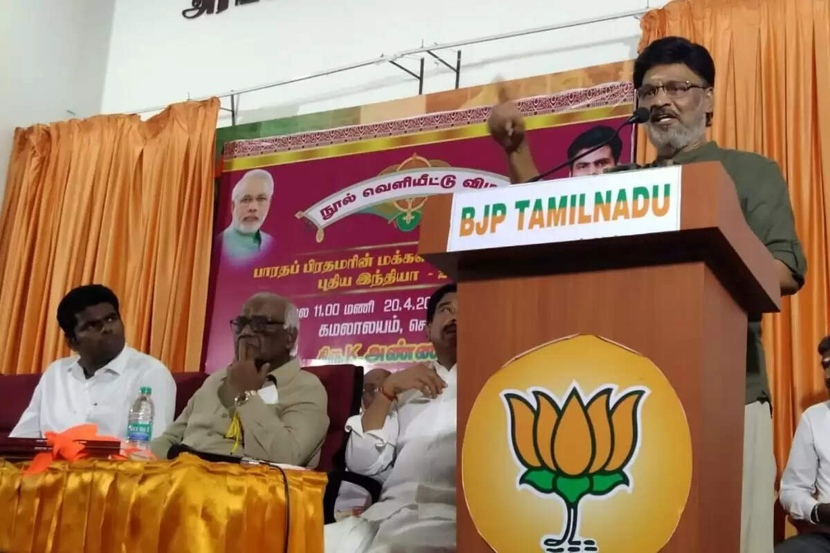 குறை பிரசவத்தில் பிறந்தவர்கள்.. அடுத்த சர்ச்சைக்கு அச்சாரம் போட்டார் பாக்யராஜ்..!