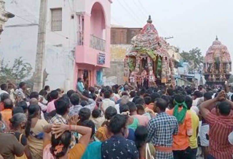 திருச்செந்தூர் தேரோட்டம்.. 2 ஆண்டுகளுக்குப் பின் கோலாகலமாக தொடங்கியது..!
