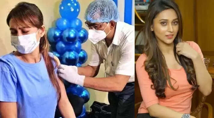 போலி தடுப்பூசி செலுத்திக் கொண்ட நடிகைக்கு திடீரென உடல்நலக்குறைவு !!