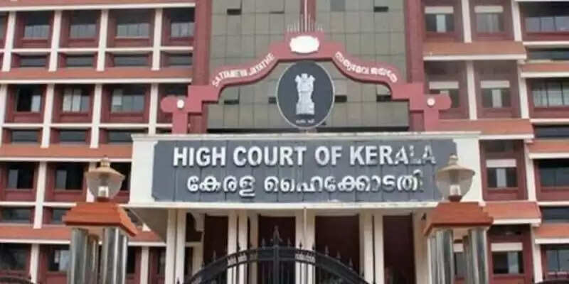 22 வயது பெண்ணால் பலாத்காரம்.. 14 வயது சிறுவனை பெற்றோரிடம் ஒப்படைக்க உத்தரவு..!