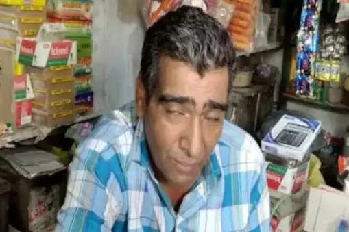 வருடத்தில் 300 நாட்கள் தூங்கும் நபர்..! ஏன் தெரியுமா..?