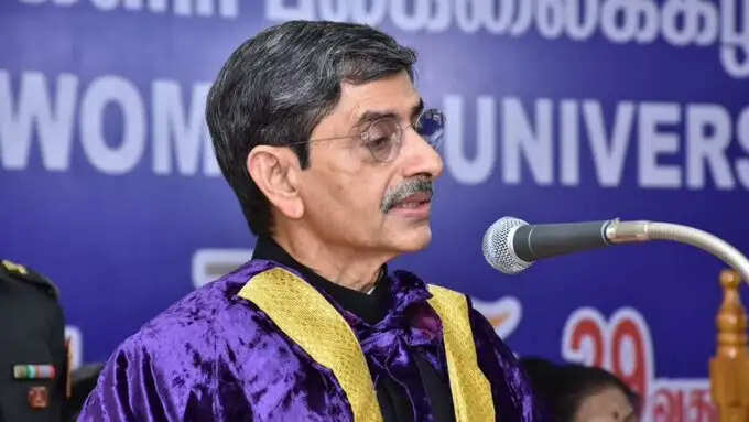 இந்தியாவிற்கே முன் மாதிரியாக திகழும் தமிழ்நாடு - ஆளுநர் ஆர்.என்.ரவி புகழாரம்..!!