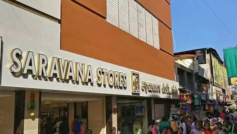 அமலாக்கத்துறை அதிரடி.. சரவணா ஸ்டோர்ஸ், லாட்டரி அதிபர் சொத்துக்கள் முடக்கம்..!