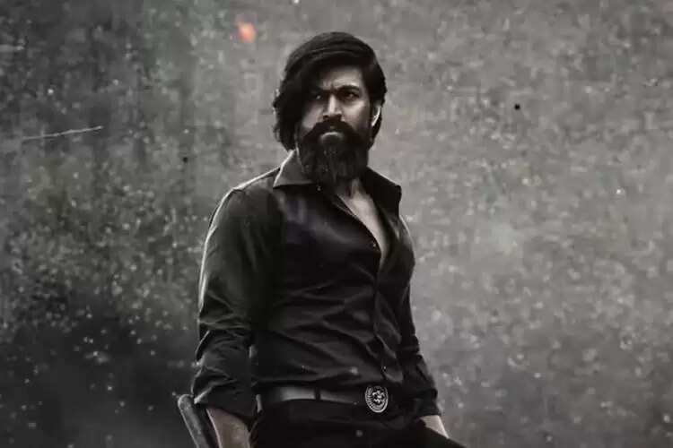 கே.ஜி.எஃப் -2 படத்தை புகழ்ந்து தள்ளும் ரசிகர்கள்!! கே.ஜி.எஃப் -2 படத்தை புகழ்ந்து தள்ளும் ரசிகர்கள்!!