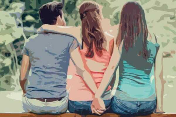 கணவனை கொலை செய்துவிட்டு சரணடைந்த மனைவி.. காரணத்தை அறிந்து அதிர்ந்த மக்கள் !!