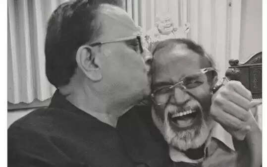 அன்புக் கண்ணா மனசு இன்னும் வேதனையில தானிருக்கு!- எஸ்பிபி குறித்து பிரபலம் உருக்கம் !!