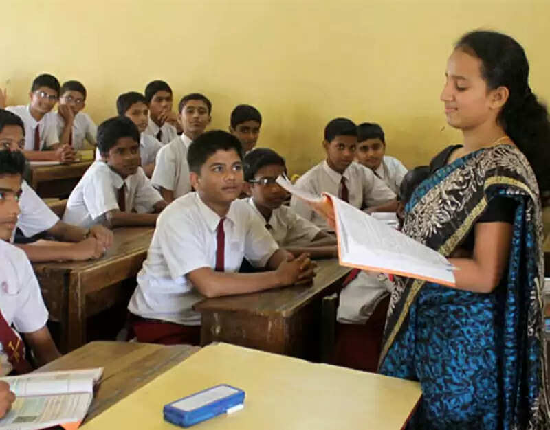 ஆசிரியர்களே, இனி எல்லாமே ‘ஆப்’தான்.. பள்ளிக் கல்வித்துறை அதிரடி உத்தரவு..!