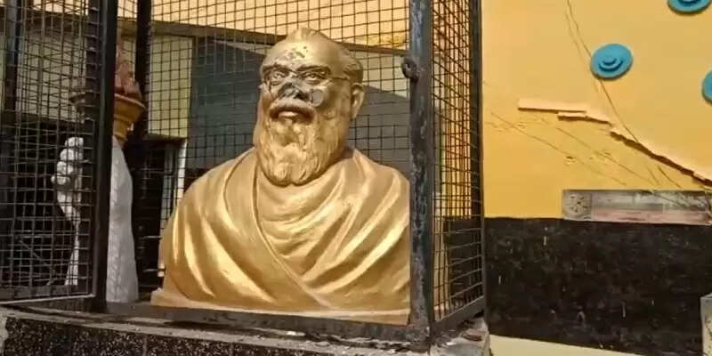 பெரியார் சிலை உடைப்பு.. விழுப்புரத்தில் பரபரப்பு..!