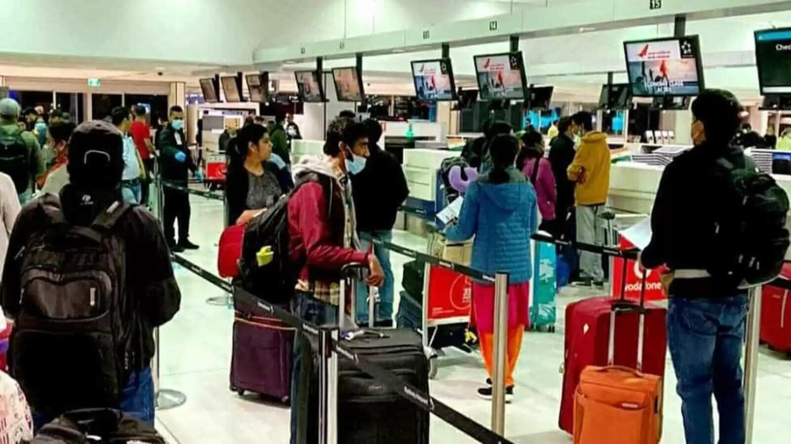 இனி ஒன்று மட்டும்தான்.. விமான பயணிகளுக்கு புதிய கட்டுப்பாடு..!