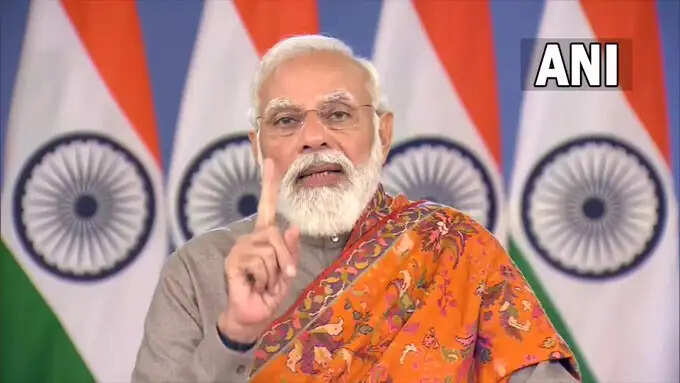 இளநீர் விற்கும் தமிழ்ப்பெண்ணை பாராட்டிய பிரதமர்!!