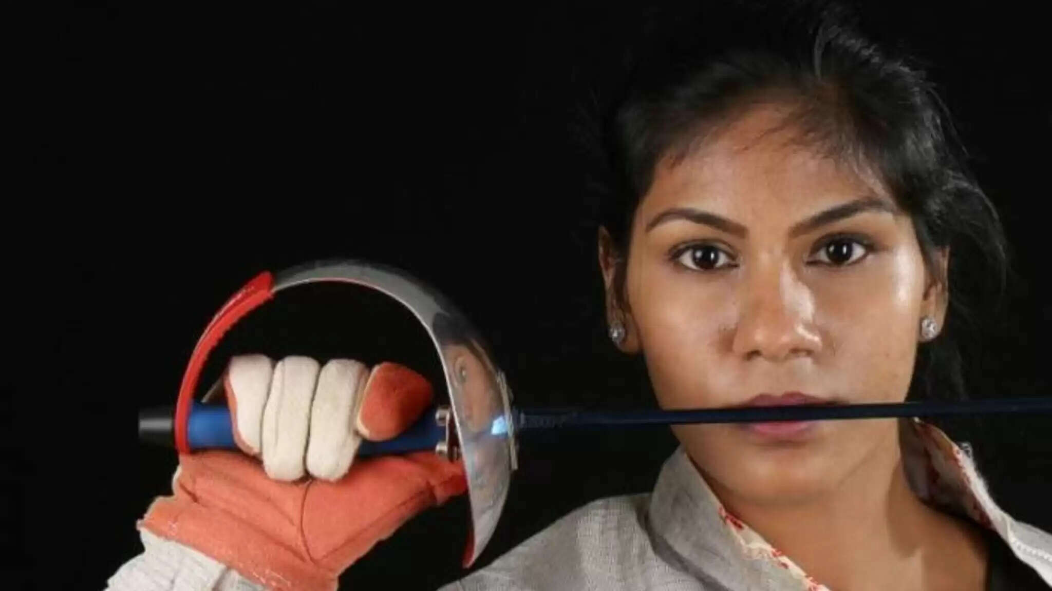 டோக்கியோ ஒலிம்பிக்! தமிழக வீராங்கனைக்கு வெற்றி வாய்ப்பு! வாள்வீச்சில் பவானி தேவி முதல் சுற்றில் வெற்றி! டோக்கியோ ஒலிம்பிக்! தமிழக வீராங்கனைக்கு வெற்றி வாய்ப்பு! வாள்வீச்சில் பவானி தேவி முதல் சுற்றில் வெற்றி!