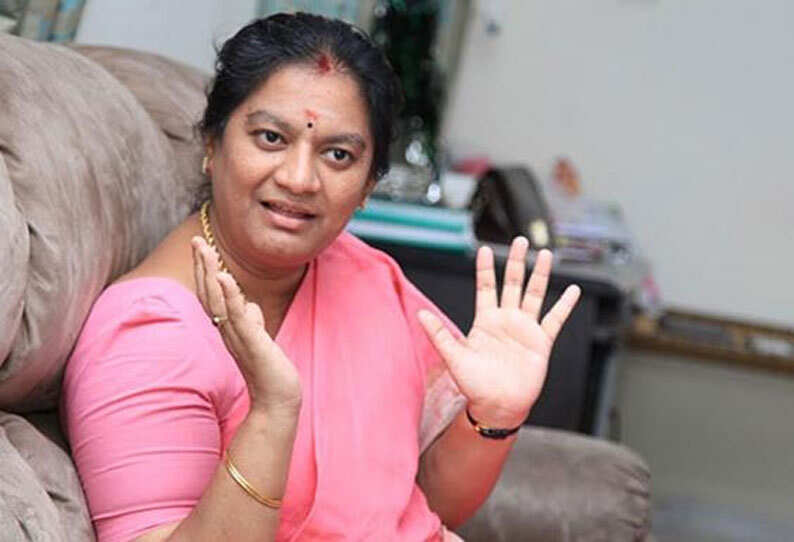 சசிகலா புஷ்பா படுக்கை அறையில் அரைகுறை ஆடையுடன்.. 2வது கணவர் போலீசில் புகார்..!