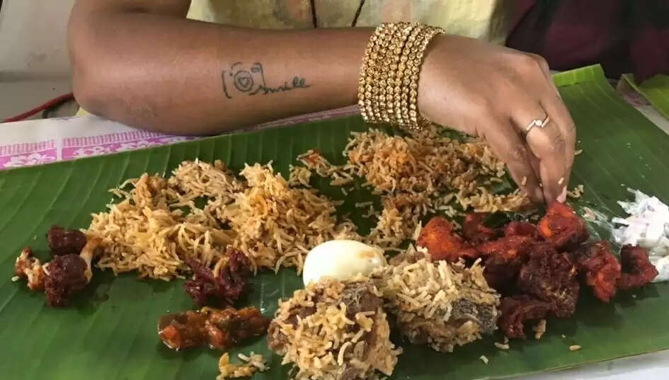 விருந்தில் கறி குறைவாக வைத்ததால் உருட்டுக் கட்டையால் தாக்கிய இளைஞர்கள்!!