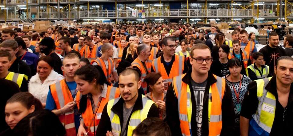 1,00,000 லட்சம் பேருக்கு வேலை வாய்ப்பு! அமேசானின் அதிர்ஷ்ட அறிவிப்பு!