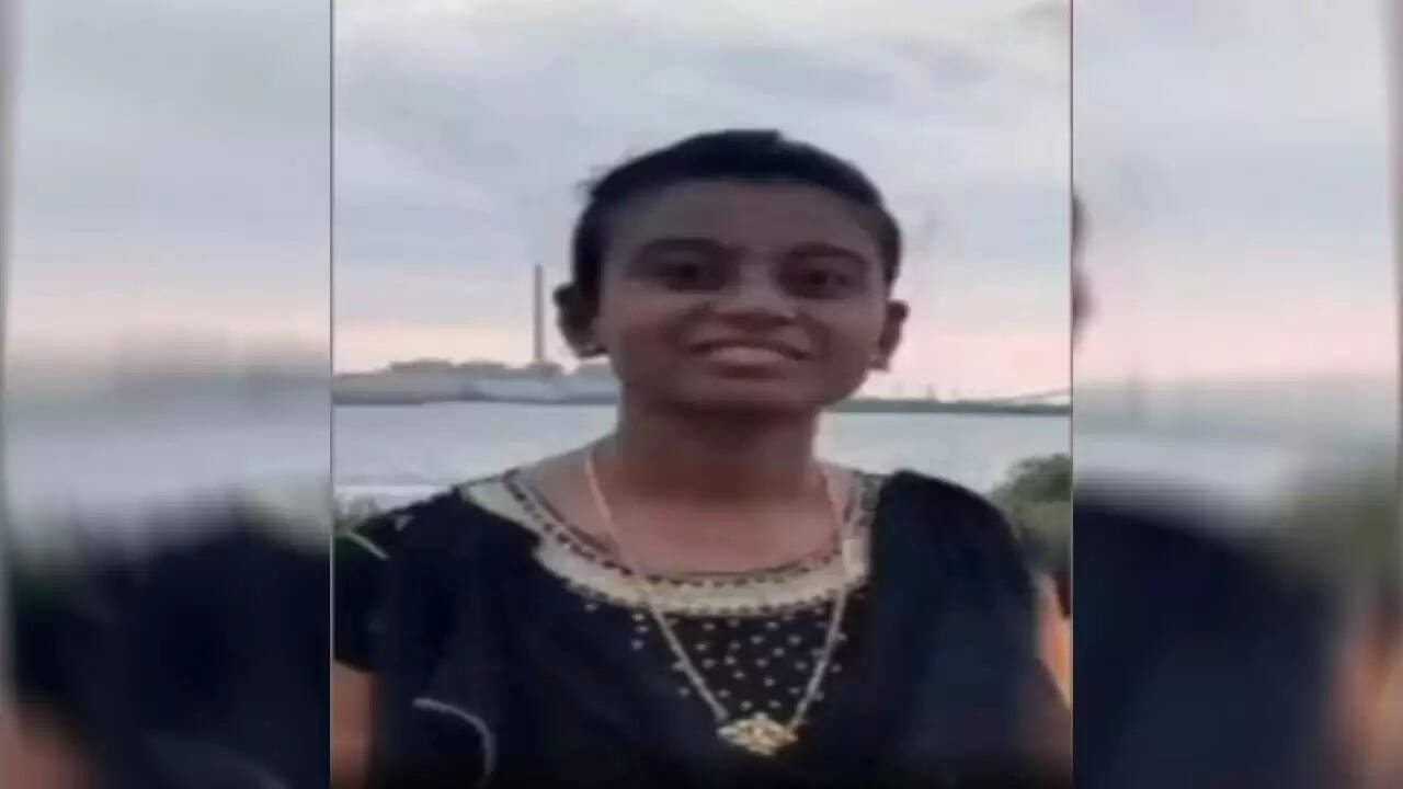 சக தோழியே திருட்டு பழி சுமத்தியதால் நர்சிங் மாணவி தற்கொலை..!!