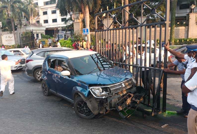 இரும்பு கேட்டுடன் கத்திப்பாரா சாலையின் நடுவே திடீரென நின்ற கார் - போக்குவரத்து பாதிப்பு ..!! இரும்பு கேட்டுடன் கத்திப்பாரா சாலையின் நடுவே திடீரென நின்ற கார் - போக்குவரத்து பாதிப்பு ..!!
