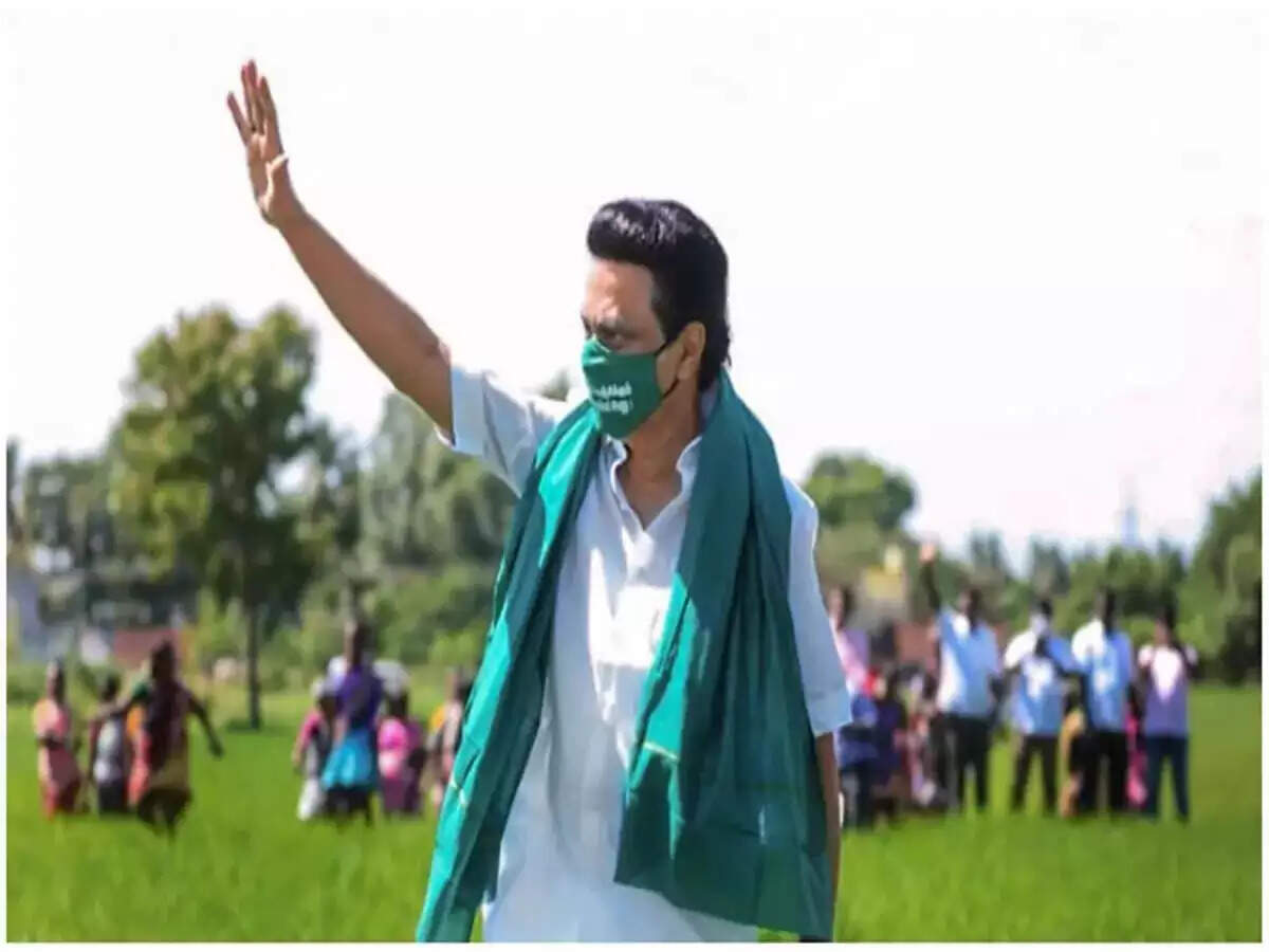 தூர் வாரும் பணிகளை ஆய்வு செய்த முதல்வர் ஸ்டாலின்!