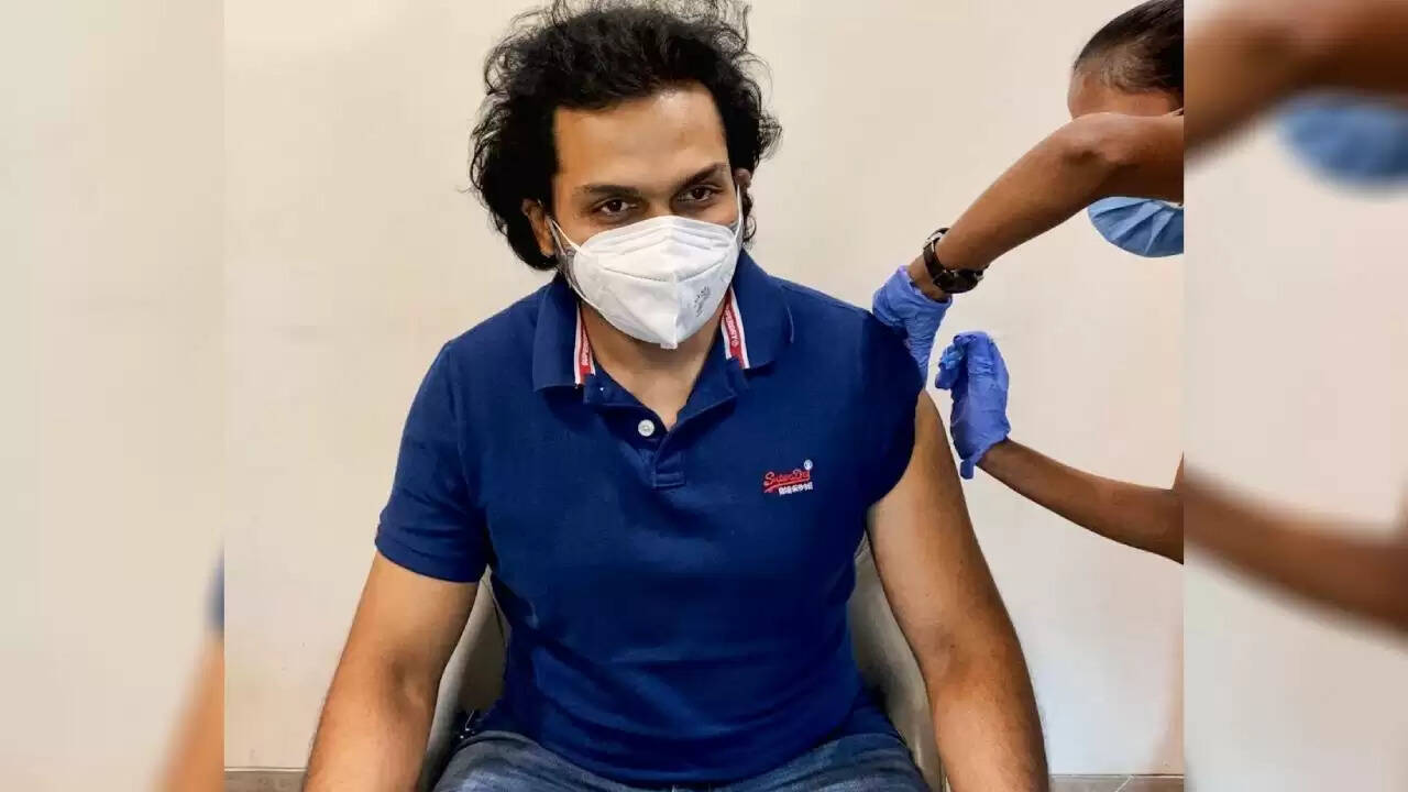 கொரோனா தடுப்பூசி செலுத்திக்கொண்டார் நடிகர் கார்த்தி!