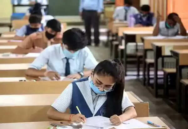 மதிப்பெண் திருப்தி இல்லையா… மறு தேர்வு..! - அமைச்சர் அறிவிப்பு