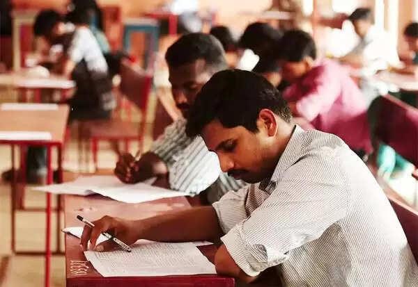 அதிரடி.. இந்த தேர்வில் 40 மார்க் எடுத்தால்தான் எஸ்ஐ ஆகமுடியும்..!