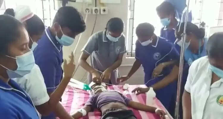 துப்பாக்கிச்சுடும் பயிற்சியின் போது நடந்த விபரீதம்.. குறி தவறி சிறுவனின் தலையில் பாய்ந்தது தோட்டா!!