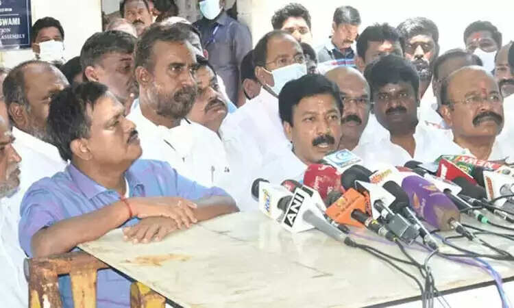 ரொம்ப சந்தோஷப்படாதீங்க முதல்வரே.. போட்டு பொளந்த சி.வி.சண்முகம்..!