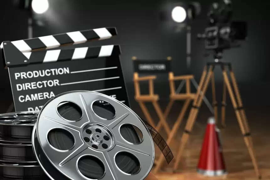 மாதம் ரூ.20,000 சம்பளம்.. திரைப்படத் துறையில் வேலை.. அப்ளை பண்ண 6-ம் தேதி கடைசி..!