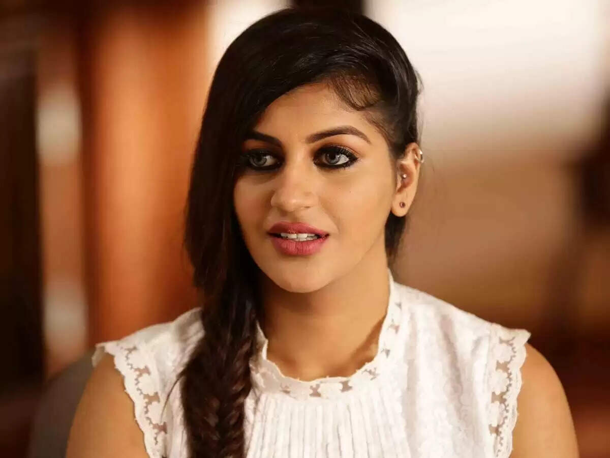yashika anand