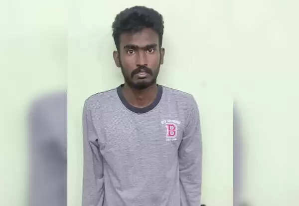 மதுவால் ஏற்பட்ட விபரீதம்.. தந்தையின் கழுத்தை நெரித்து கொன்ற பாசக்கார மகன்..!