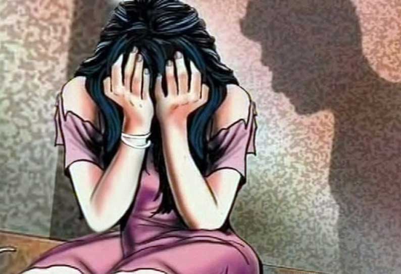 மகளுக்கு பாலியல் தொல்லை.. போக்சோவில் சிக்கினார் சித்தப்பா..! மகளுக்கு பாலியல் தொல்லை.. போக்சோவில் சிக்கினார் சித்தப்பா..!