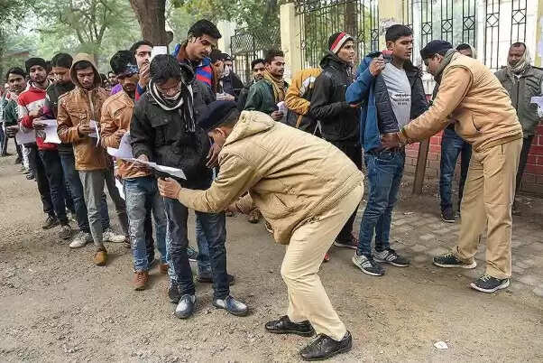 குட் நியூஸ்.. எஸ்ஐ பணிக்கு விண்ணப்பிக்க அவகாசம் நீட்டிப்பு..! குட் நியூஸ்.. எஸ்ஐ பணிக்கு விண்ணப்பிக்க அவகாசம் நீட்டிப்பு..!