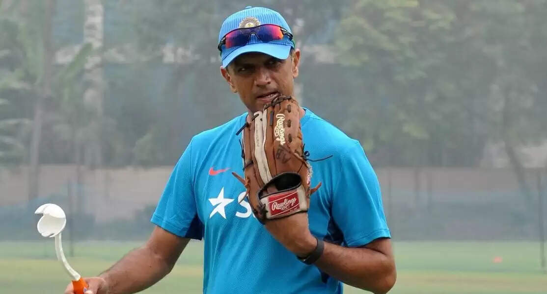 ராகுல் திராவிட் இப்படியும் பயிற்சி அளிப்பாரா? தீயாய் பரவும் வீடியோ