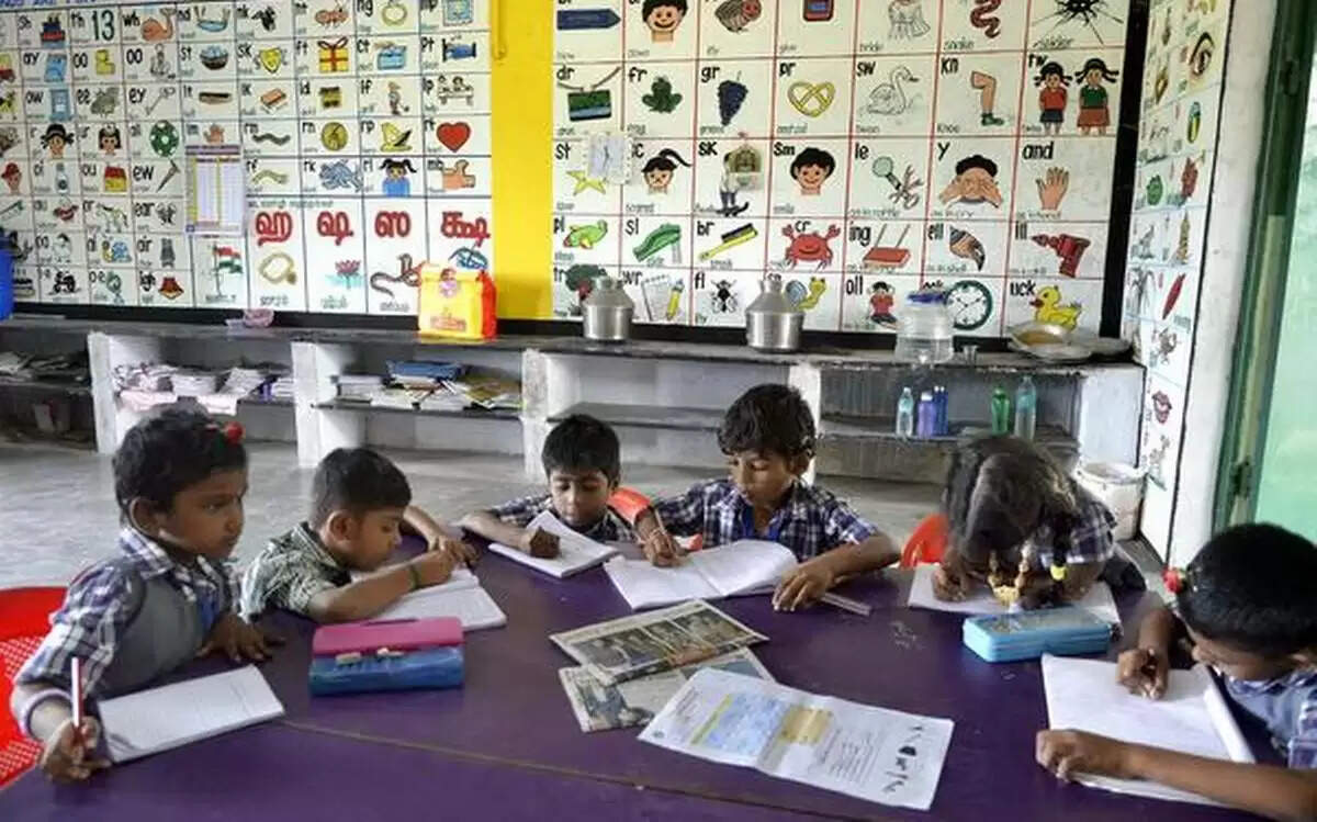 தமிழ்நாட்டில் கூடுதல் தளர்வுகள் என்னென்ன? நாளை மறுநாள் முதல்வர் ஸ்டாலின் ஆலோசனை..!!